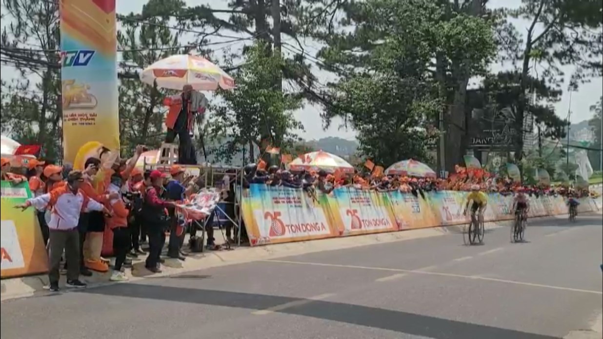 Cúp xe đạp truyền hình TPHCM đến Đà Lạt